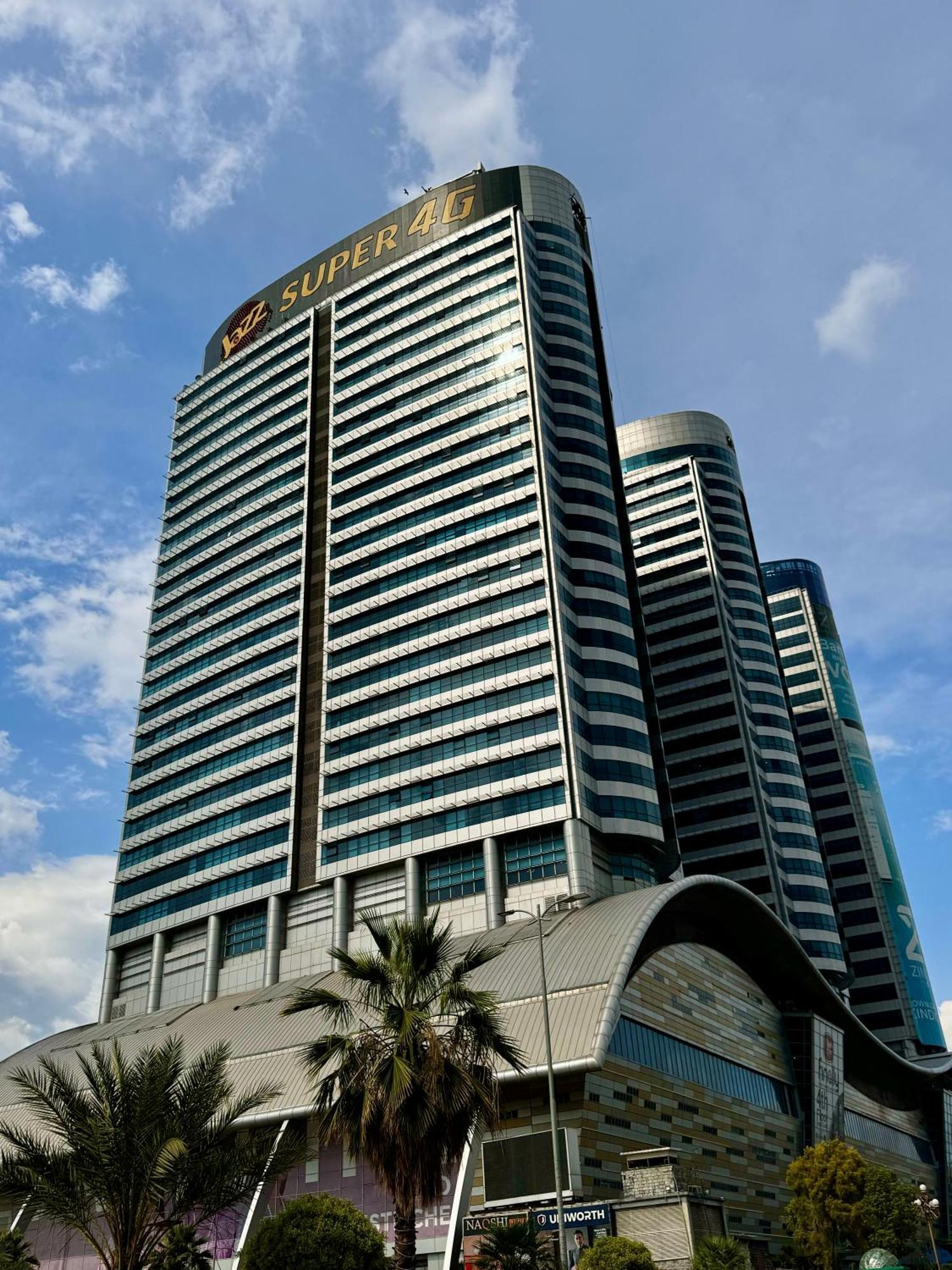 Centaurus Apartment City View One Bed Islamabad Eksteriør bilde